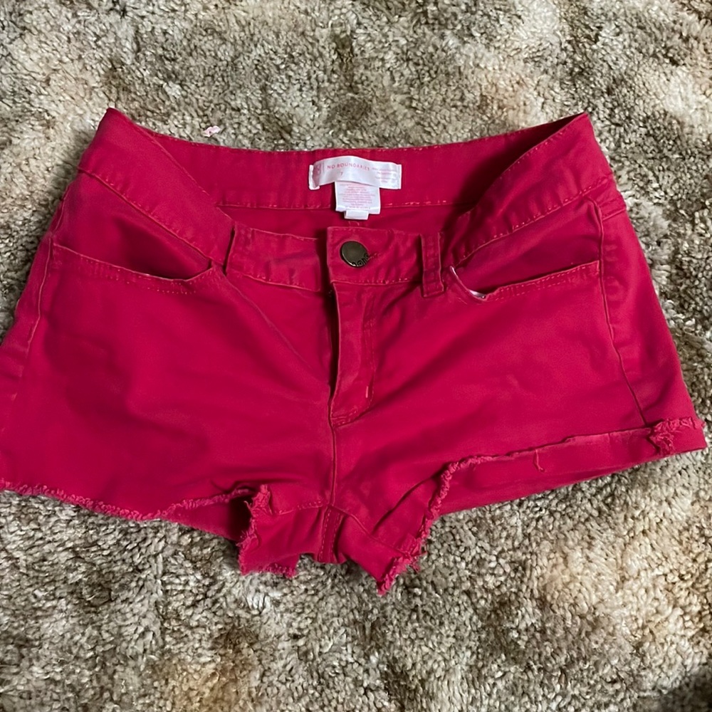Brand no boundaries size 7 red shorts